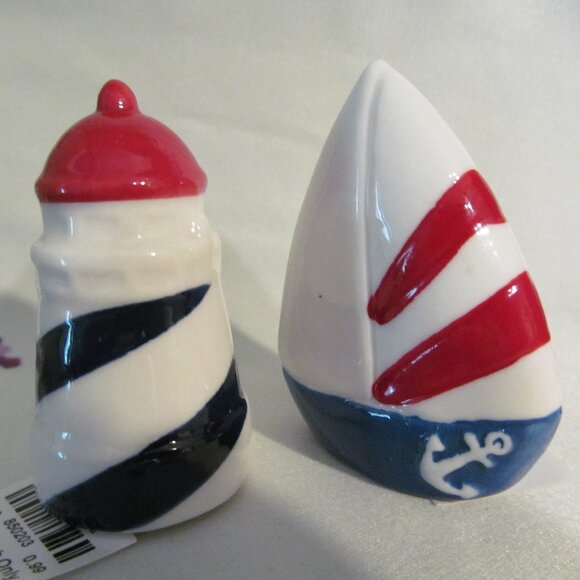 Cracker Barrel Salt and Pepper Shakers ~ Lighthouse and Sailboat ~ NWT - Picture 1 of 8